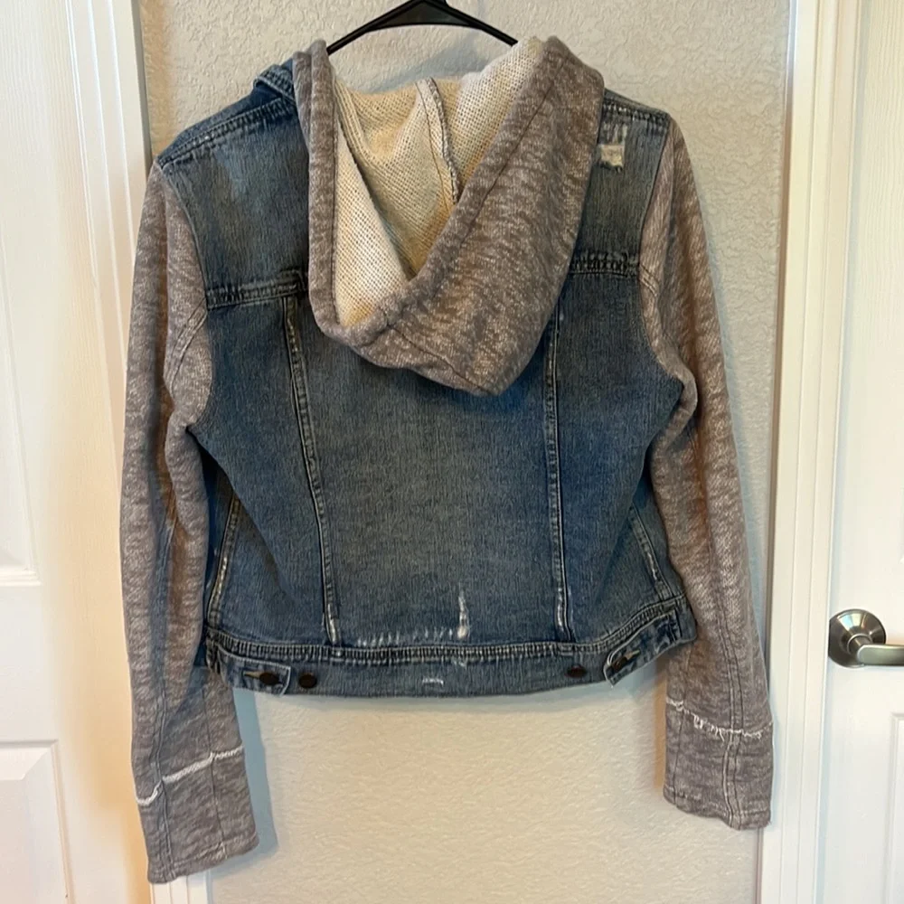 Free People distressed Denim and sweatshirt hooded jacket size M - Picture 7 of 11